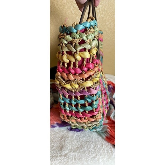 Cappelli Straworld Inc Purse, Multicolored, Wooden Handles, (scarf bonus!) - Picture 6 of 8